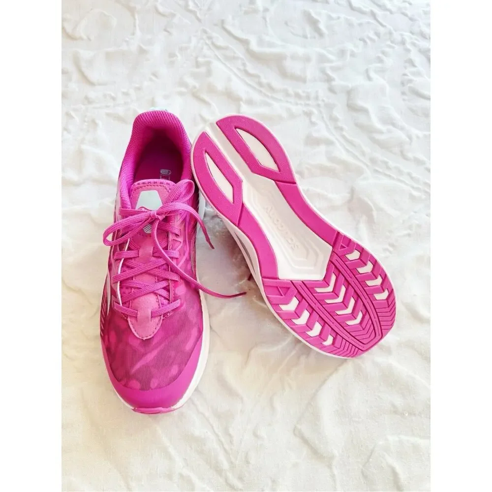 Saucony Endorphin Kidz Magenta Sneakers Size 6